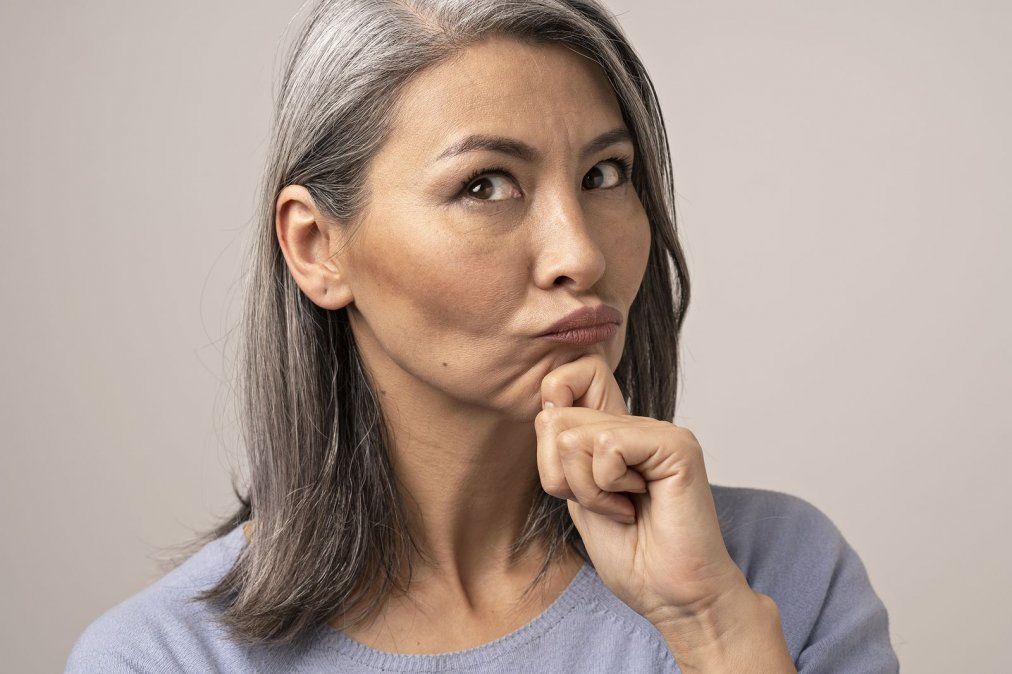 El estrés y las canas van de la mano, ¡los científicos lo confirman!