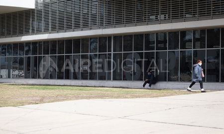 El joven baleado fue internado en el Hospital Iturraspe nuevo de la ciudad de Santa Fe. El joven baleado fue internado en el Hospital Iturraspe nuevo de la ciudad de Santa Fe.