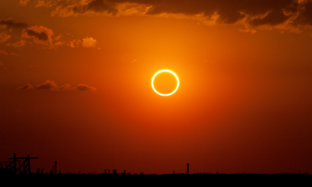 Eclipse solar anular: cómo es el anillo de fuego que se verá el 2 de octubre Eclipse solar anular: cómo es el anillo de fuego que se verá el 2 de octubre