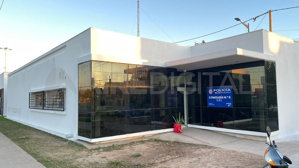 El viernes 21 de abril a las 8.30 quedó inaugurada la nueva sede de la Comisaría Sexta de Santa Fe.