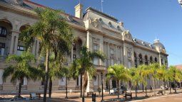 Confirmado: la Provincia ofreció un aumento salarial del 18% Confirmado: la Provincia ofreció un aumento salarial del 18%