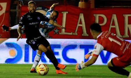 racing busca revertir una pobre imagen en visita a un golpeado argentinos juniors racing busca revertir una pobre imagen en visita a un golpeado argentinos juniors