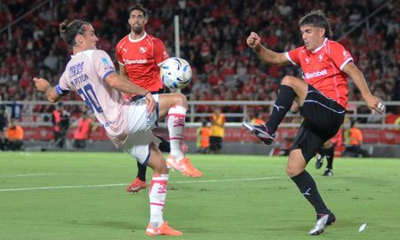 Unión vence 4 a 2 a Independiente en un partido no apto para cardíacos. Unión vence 4 a 2 a Independiente en un partido no apto para cardíacos.