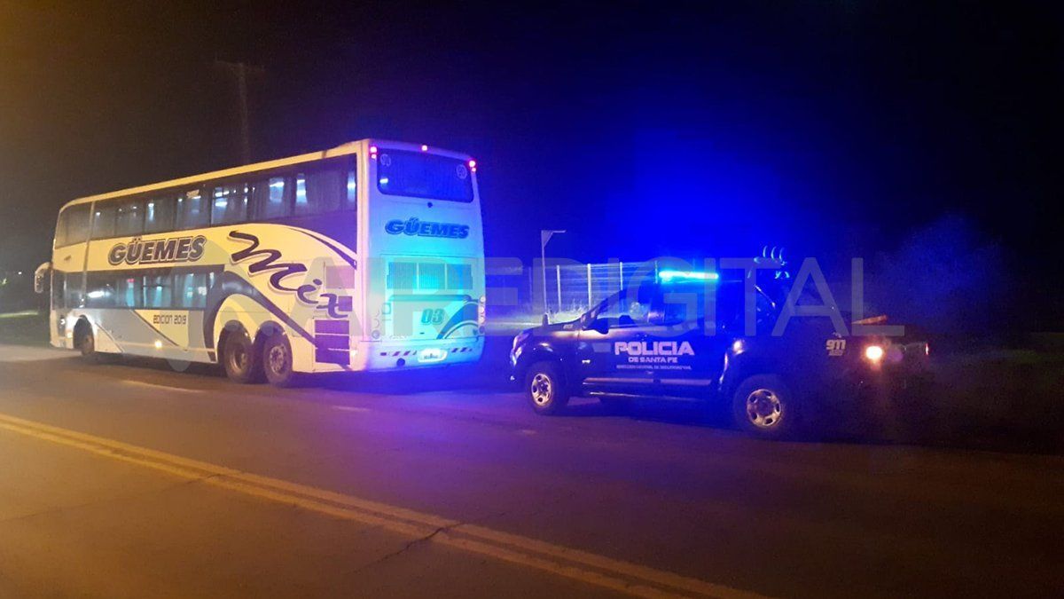 El chofer de un colectivo fue detenido sobre la ruta Nacional N° 11 por alcoholemia positiva.&nbsp;