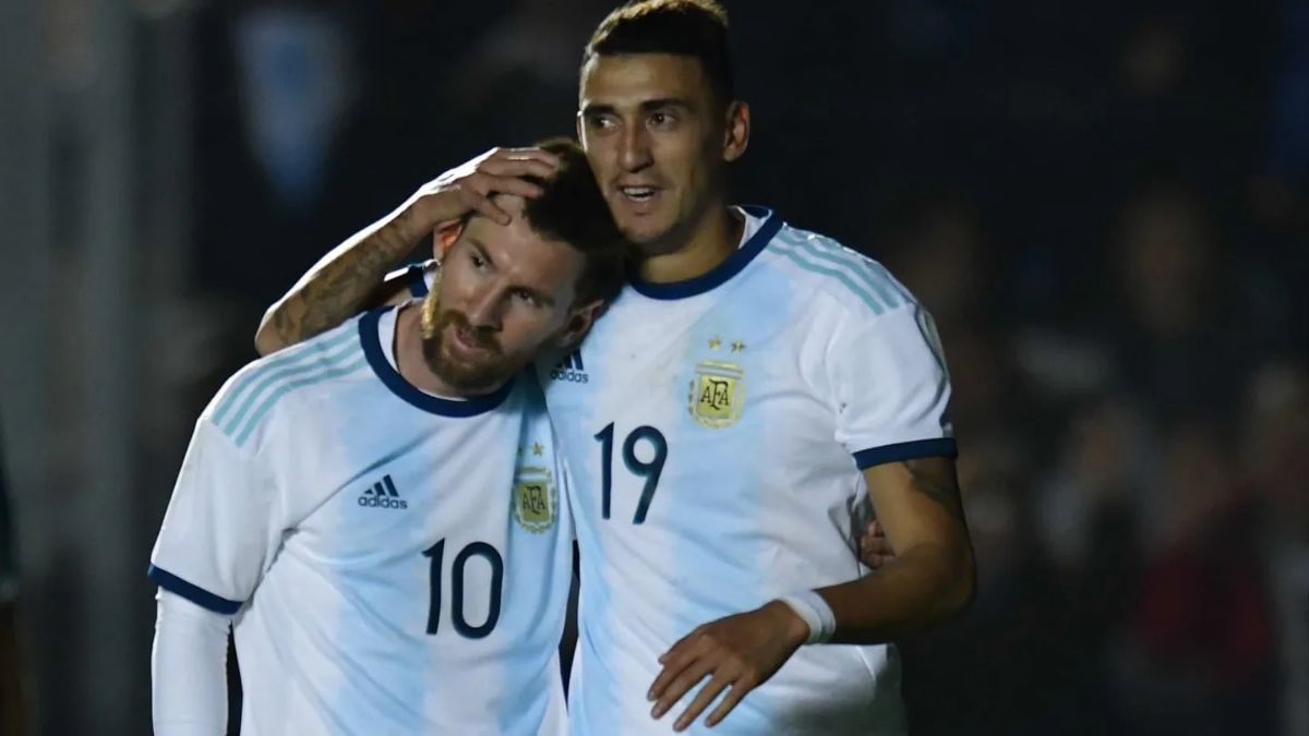 Matías Suárez habló con AIRE en la previa del partido de Argentina ante Inglaterra.