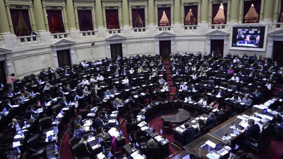 Diputados opositores presentan proyecto para declarar la emergencia alimentaria