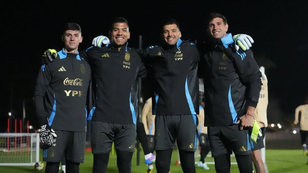 Quién es el arquero de Unión que está entrenando bajo las órdenes de Scaloni en la Selección mayor