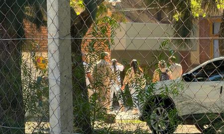 Los abogados del agresor revelaron que el joven había tenido episodios autolesivos y recibía tratamiento psicológico. Los abogados del agresor revelaron que el joven había tenido episodios autolesivos y recibía tratamiento psicológico.