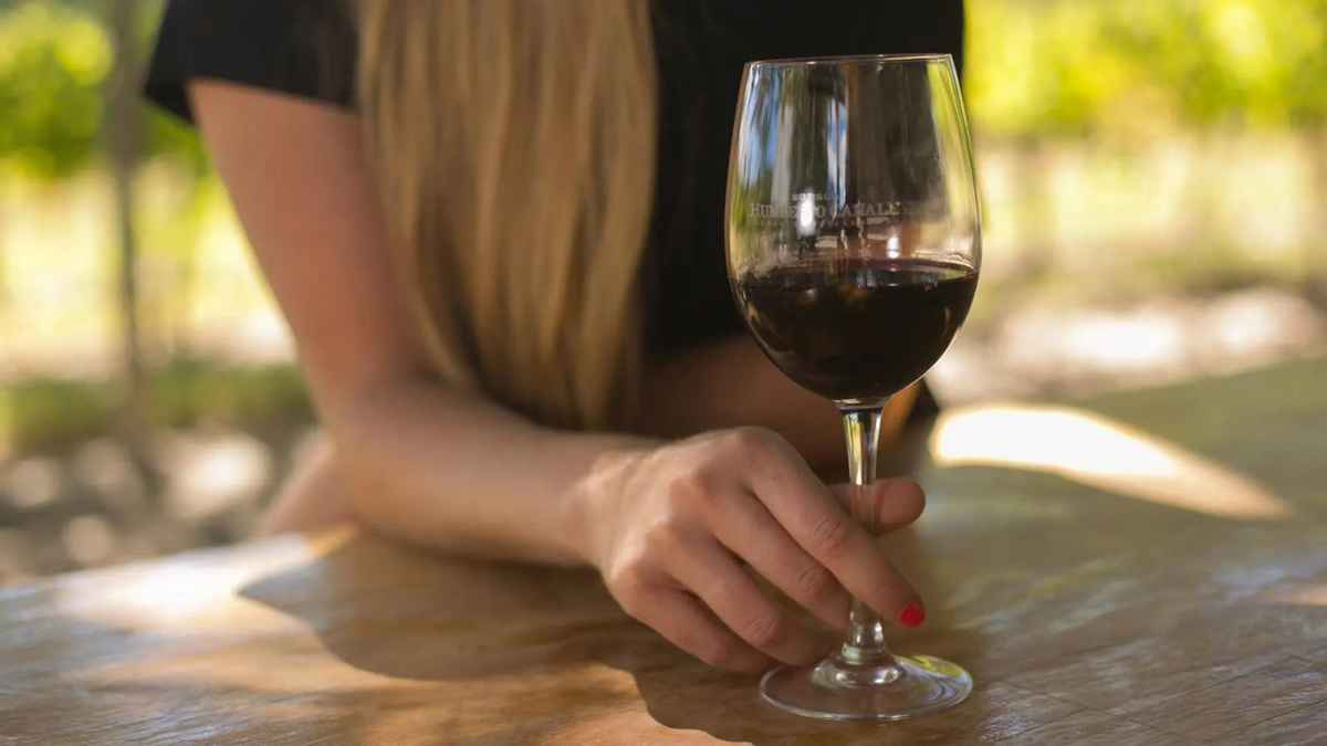 Algunas bodegas brindan la posibilidad de degustaci&oacute;n de vino