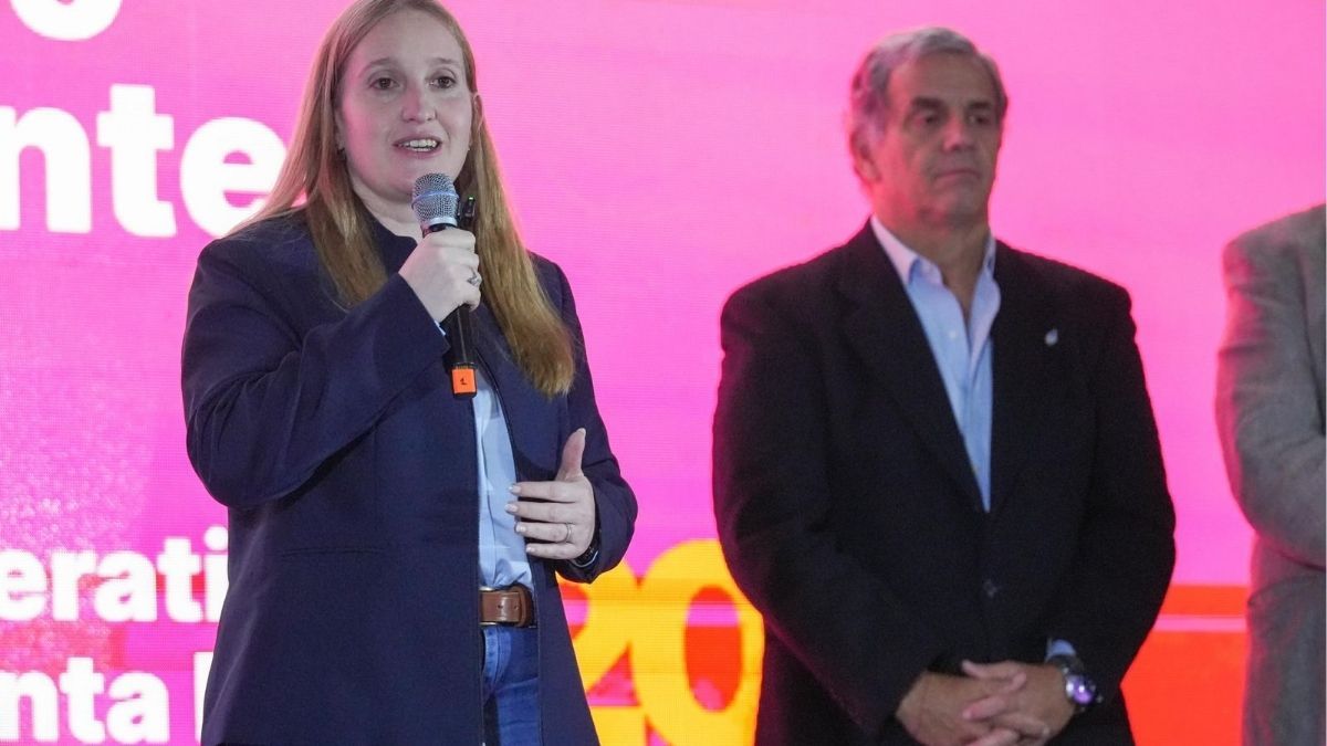 Tejeda remarcó además que el Congreso apunta a brindar herramientas concretas para fortalecer la tarea dirigencial. Tejeda remarcó además que el Congreso apunta a brindar herramientas concretas para fortalecer la tarea dirigencial.