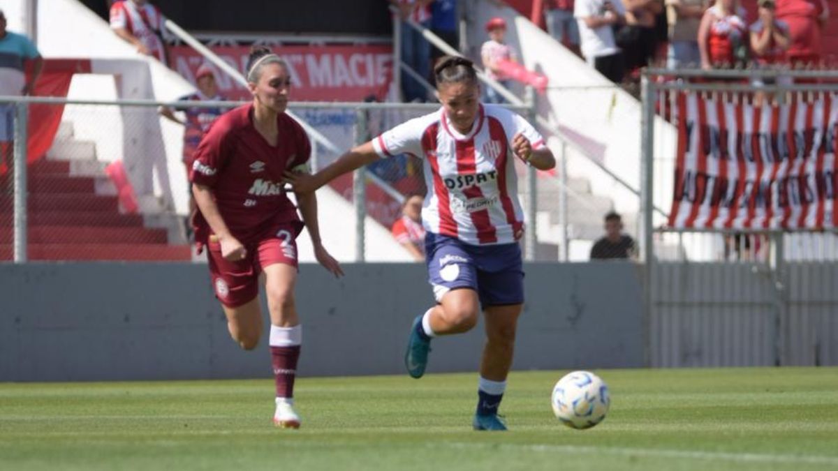 Unión ya juega ante Lanús la revancha por el ascenso a Primera.