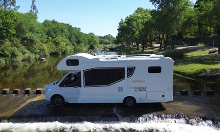 El turismo sobre ruedas creció fuerte en el país impulsado por quienes buscan viajar sin horarios ni reservas fijas.