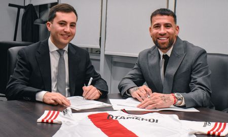 Otamendi selló su vínculo con River. Otamendi selló su vínculo con River.