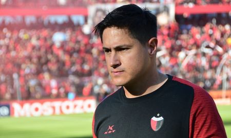 Ezequiel Medrán, tras el empate de Colón: “La reconstrucción empieza esta misma noche” Ezequiel Medrán, tras el empate de Colón: “La reconstrucción empieza esta misma noche”