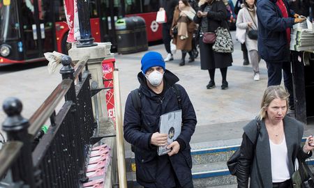 El Gobierno de Gran Bretaña evalúa endurecer las restricciones para evitar que aumenten los casos de coronavirus. El Gobierno de Gran Bretaña evalúa endurecer las restricciones para evitar que aumenten los casos de coronavirus.