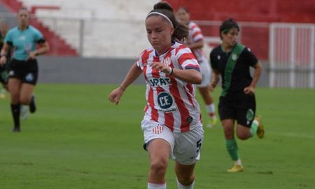 Unión no pudo con Banfield y perdió en el 15 de Abril por la fecha 2 del torneo femenino. Unión no pudo con Banfield y perdió en el 15 de Abril por la fecha 2 del torneo femenino.