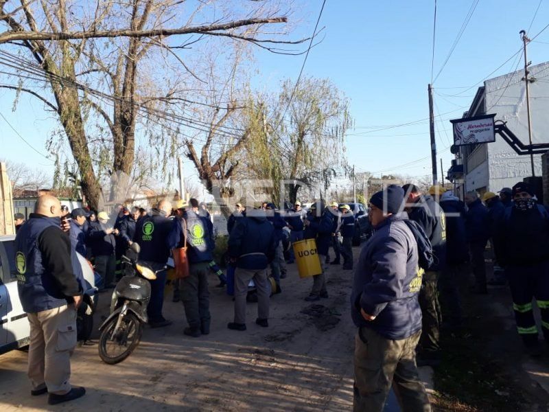 Obreros suspendidos: Corral negó que haya atrasos en los pagos