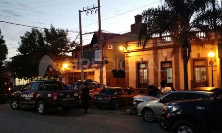 La Comisaría Sexta fue la dependencia policial que intervino en el procedimiento. La Comisaría Sexta fue la dependencia policial que intervino en el procedimiento.