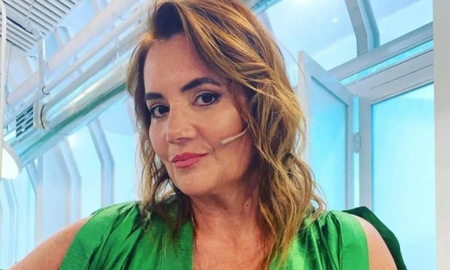 Así fue el blooper de Nancy Pazos en vivo: se cayó y derribó parte del decorado Así fue el blooper de Nancy Pazos en vivo: se cayó y derribó parte del decorado