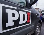 La investigación por la presunta filtración de allanamientos por microtráfico en el norte santafesino derivó en la detención de dos integrantes de la PDI. La investigación por la presunta filtración de allanamientos por microtráfico en el norte santafesino derivó en la detención de dos integrantes de la PDI.