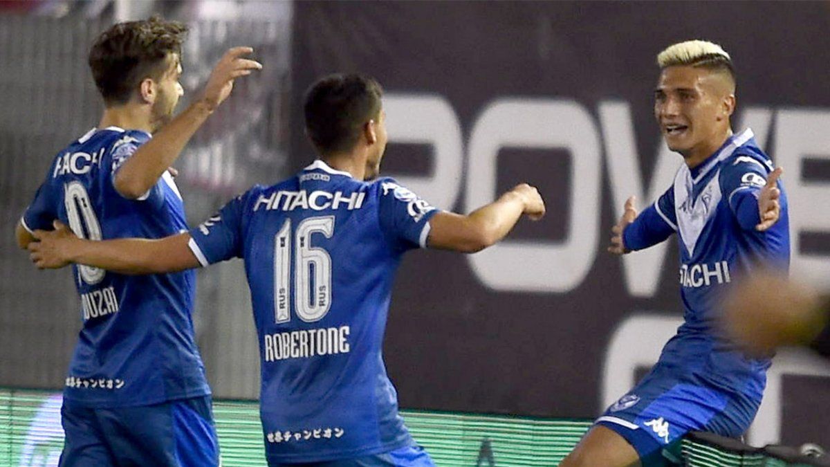 Vélez recupera a dos jugadores claves para recibir a Colón