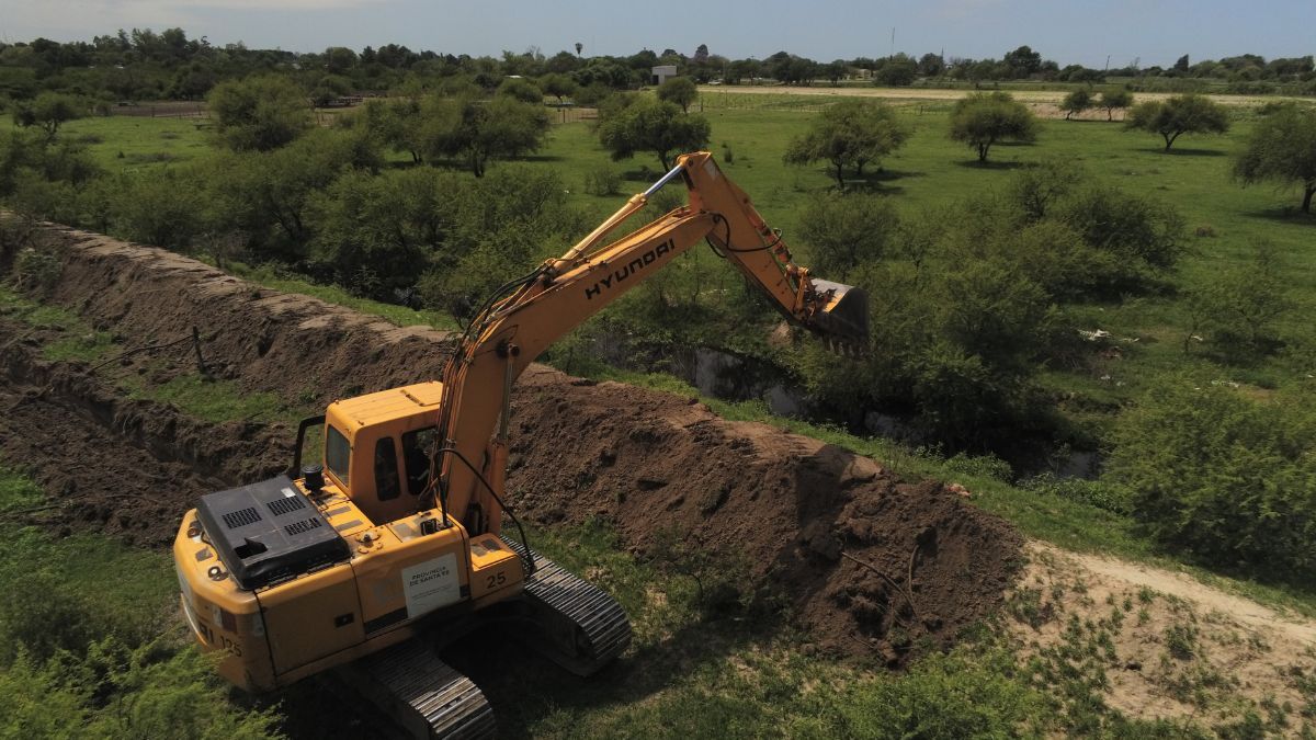 También se prevén trabajos de mantenimiento y limpieza en Alto Verde, Colastiné y en Santo Tomé. También se prevén trabajos de mantenimiento y limpieza en Alto Verde, Colastiné y en Santo Tomé.