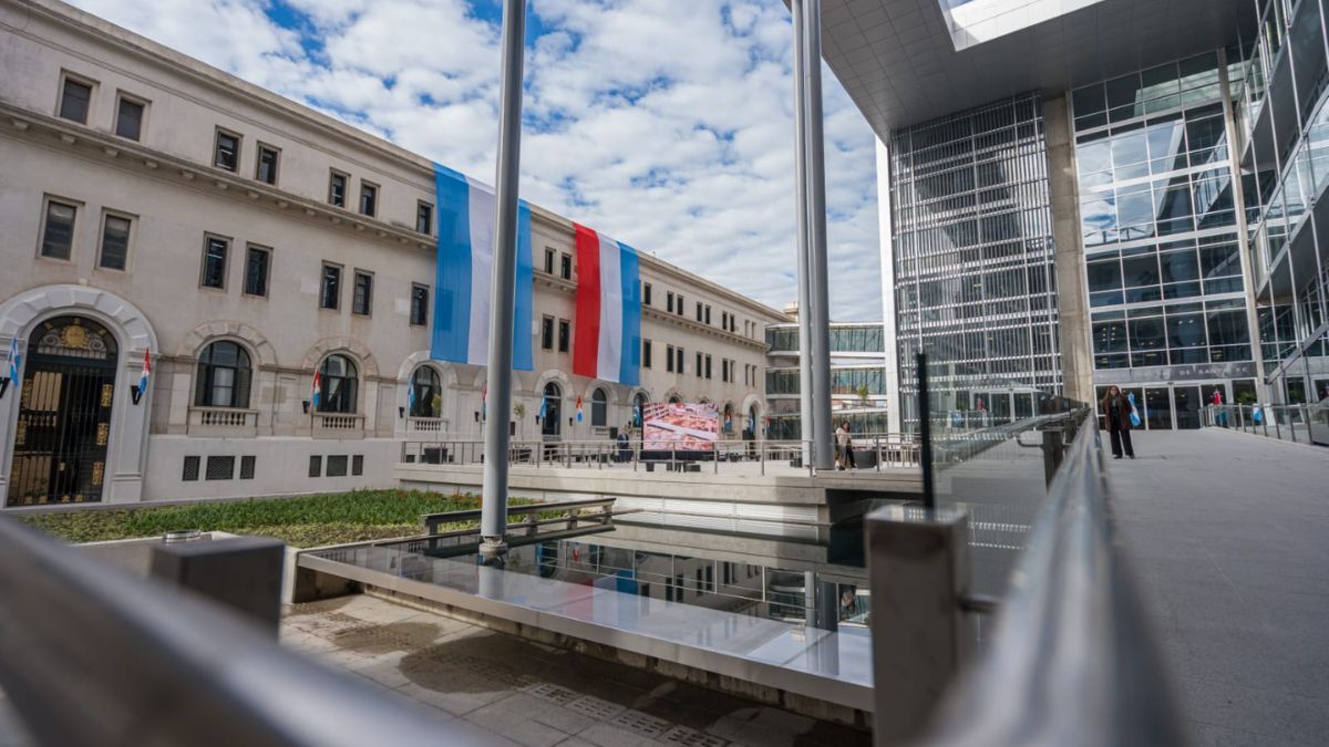 El encuentro se produjo apenas días después de que el conflicto escalara públicamente durante la inauguración del edificio anexo.
