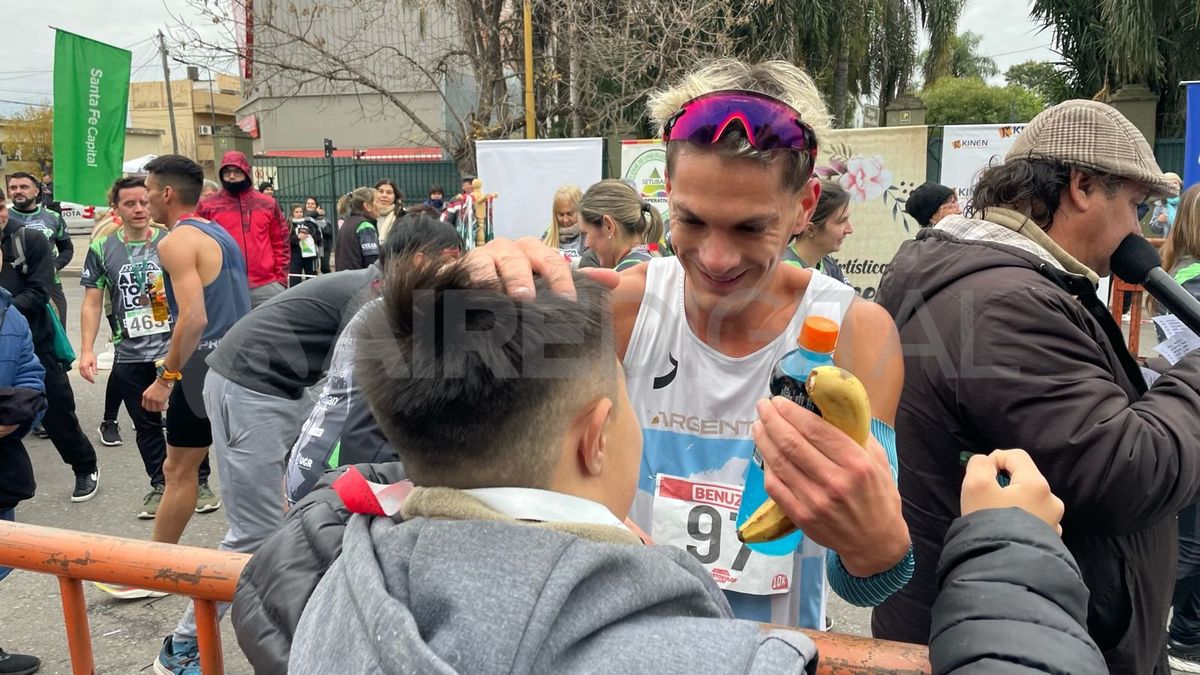 Carlos Jhonson es el ganador de los 10 kilómetros de Aristóbulo Corre