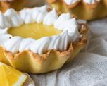 Todos los detalles para hacer una rica tarta de la mano de Maru Botana. Todos los detalles para hacer una rica tarta de la mano de Maru Botana.