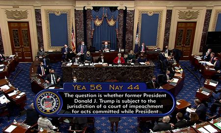 El Senado de Estados Unidos aprobó la constitucionalidad del segundo juicio contra Donald Trump. El Senado de Estados Unidos aprobó la constitucionalidad del segundo juicio contra Donald Trump.