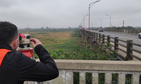 Desde Vialidad Nacional informaron que se realiza un monitoreo periódico de la situación de una junta y un apoyo de un tramo del Puente Carretero. Desde Vialidad Nacional informaron que se realiza un monitoreo periódico de la situación de una junta y un apoyo de un tramo del Puente Carretero.