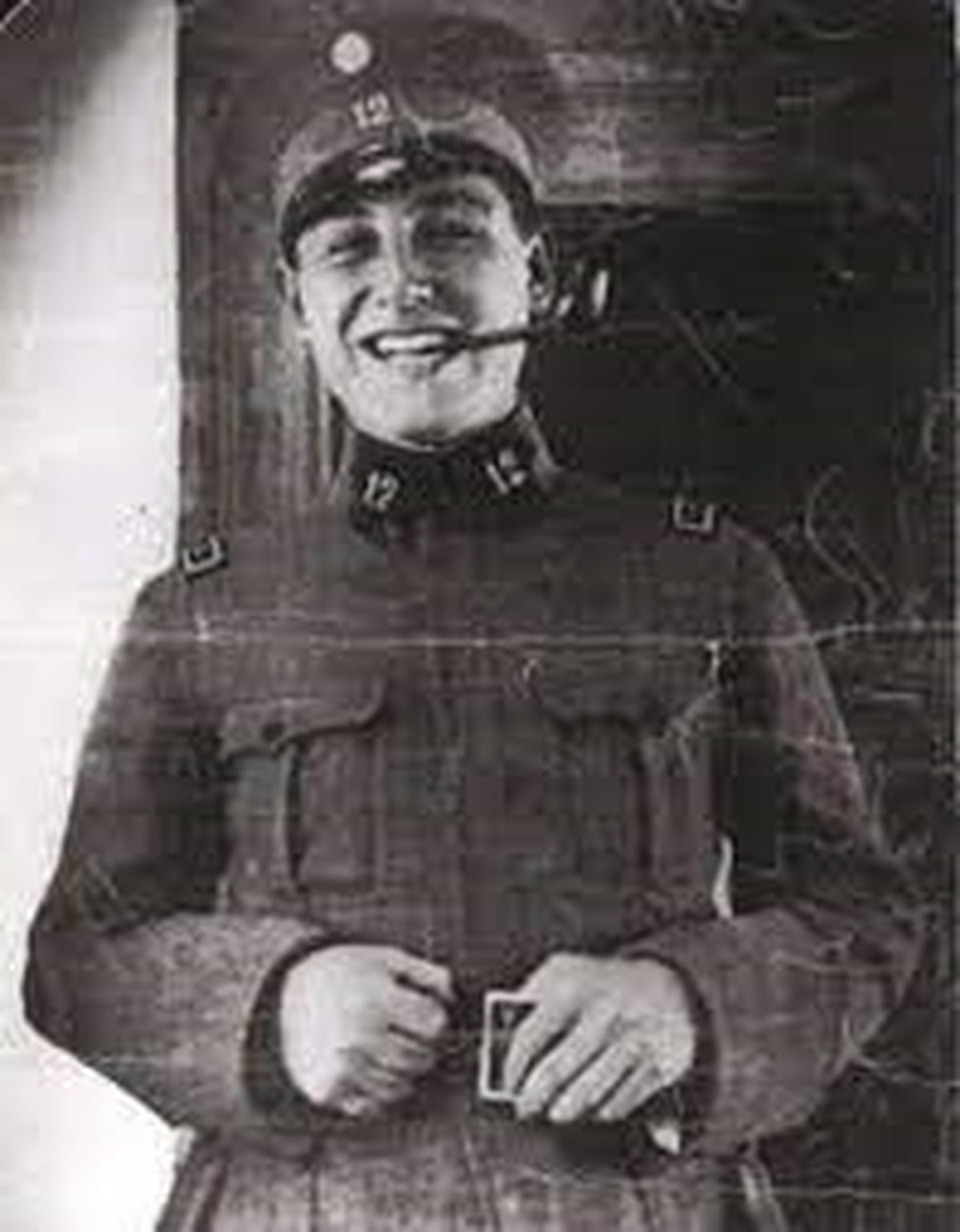Entre 1915 y 1918 Juan Domingo Perón formó parte del Regimiento 12 de Infantería con asiento en Santa Fe. Entre 1915 y 1918 Juan Domingo Perón formó parte del Regimiento 12 de Infantería con asiento en Santa Fe.