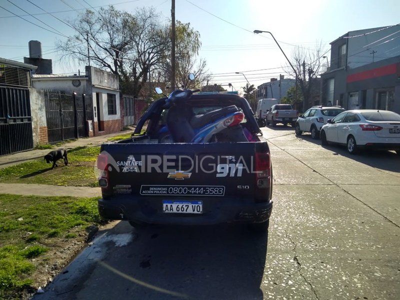 Tras un confuso episodio, seis prestamistas fueron detenidos y trasladados a la seccional 8°