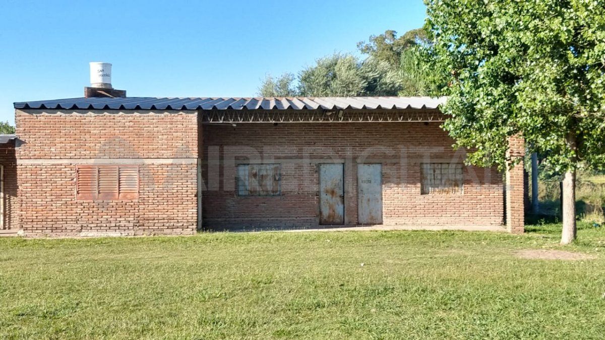 Los ladrones desmantelaron la Capilla San Nicolás de Bari del barrio Cabaña Leiva