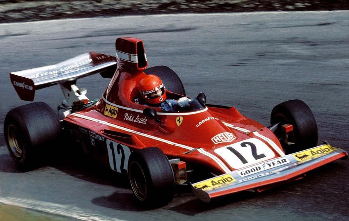 En su debut en Ferrari logró un brillante segundo puesto en el GP de la Argentina que, el 13 de enero, que abrió el calendario 1974. A su primera pole la obtuvo en el GP de Sudáfrica y, el domingo 28 de abril siguiente, en el GP de España, circuito de Jarama y también largando desde la pole, logró su primera victoria en la Fórmula 1 con su 312B3.