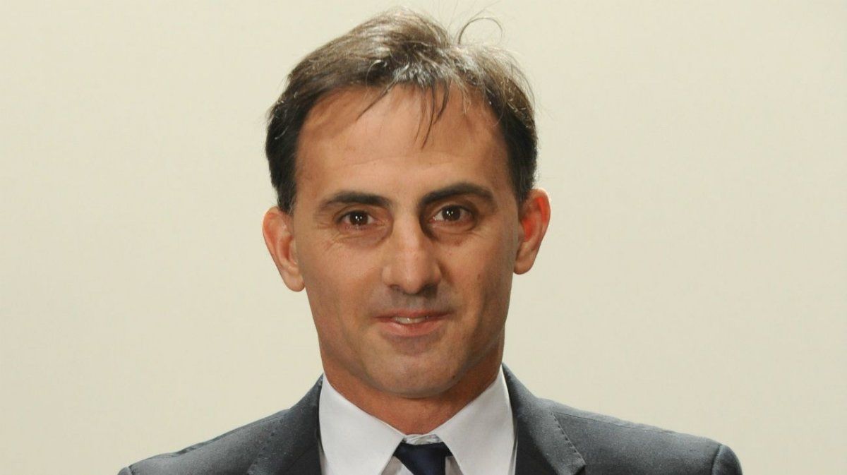 Diego Latorre mostró quién lo acompaña tras los rumores que golpearon a su familia