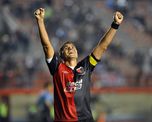 El Bichi Fuertes es el máximo goleador de la historia de Colón, siendo además el jugador con más presencias documentadas. El Bichi Fuertes es el máximo goleador de la historia de Colón, siendo además el jugador con más presencias documentadas.