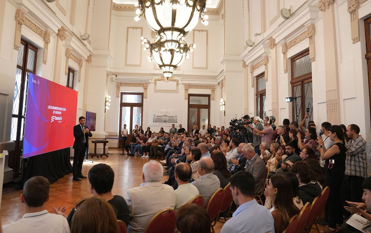 En Casa de Gobierno se firmaron convenios con universidades e institutos terciarios para certificar la formación de los voluntarios.