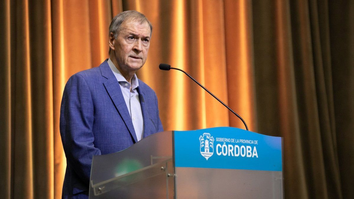 La lista del peronismo cordobés, que lidera el gobernador Juan Schiaretti, está encabezada por su esposa Alejandra Vigo como primera candidata a senadora.