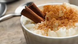 altText(Postre de maicena y leche: la receta sencilla para hacer un clásico que nunca falla)}