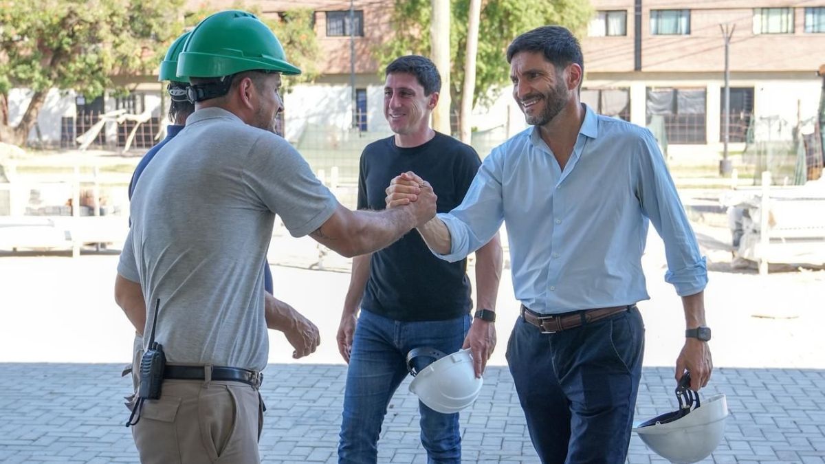 El proyecto contempla la construcción de un edificio escolar de más de 5.500 metros cuadrados y un gimnasio semicubierto de 900 metros cuadrados. El proyecto contempla la construcción de un edificio escolar de más de 5.500 metros cuadrados y un gimnasio semicubierto de 900 metros cuadrados.