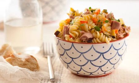 Ensalada de atún y pastas, by Maru Botana.- Ensalada de atún y pastas, by Maru Botana.-