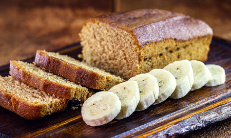 Budín de banana y avena: la receta fácil y saludable para la merienda Budín de banana y avena: la receta fácil y saludable para la merienda