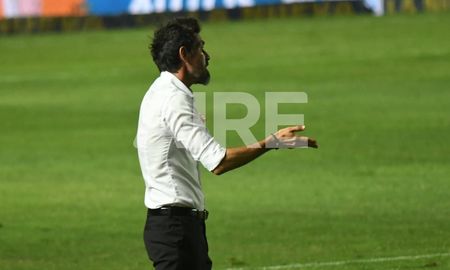 Eduardo Domínguez todavía no definió el once titular para afrontar el clásico santafesino frente a Unión por la Copa de la Liga. Eduardo Domínguez todavía no definió el once titular para afrontar el clásico santafesino frente a Unión por la Copa de la Liga.