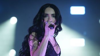 Impactante show de Lali en Santa Fe ante una Estación Belgrano repleta de fans