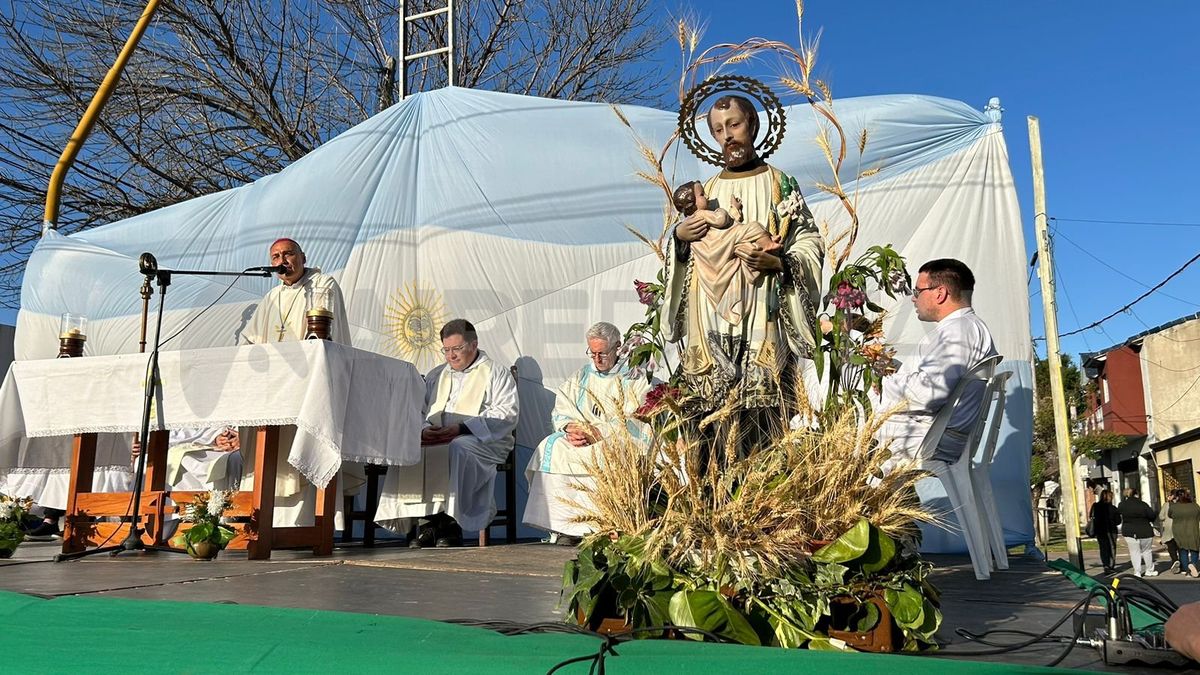 A lo largo del miércoles se celebrará misa cada dos una hora y media.