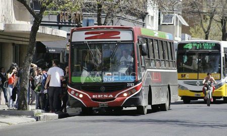 UTA confirmó que las empresas pagaron los sueldos y se levanta el paro de colectivos UTA confirmó que las empresas pagaron los sueldos y se levanta el paro de colectivos