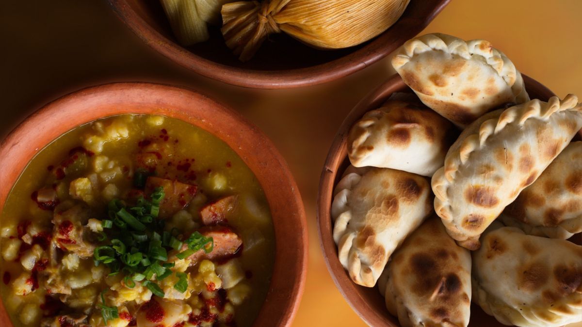 La gastronomía andina de Cusi Cusi invita a probar sabores auténticos como carne de llama y quinoa. La gastronomía andina de Cusi Cusi invita a probar sabores auténticos como carne de llama y quinoa.