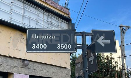 El robo ocurrió a metros de la transitada esquina de la ciudad de Santa Fe. El robo ocurrió a metros de la transitada esquina de la ciudad de Santa Fe.