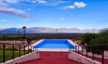 escapada a unas imperdibles termas en catamarca, ideales para rodearse de naturaleza y silencio escapada a unas imperdibles termas en catamarca, ideales para rodearse de naturaleza y silencio